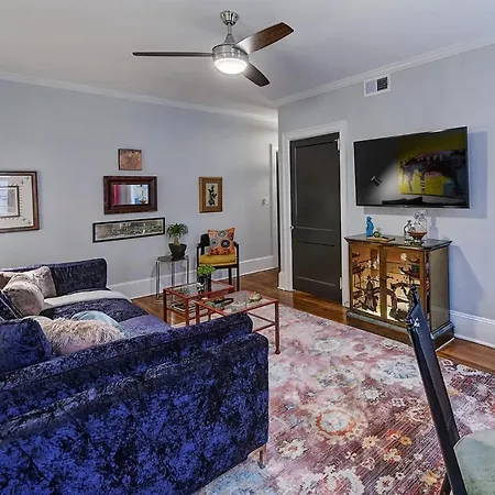 The Home Collection Clt: Lamar Avenue